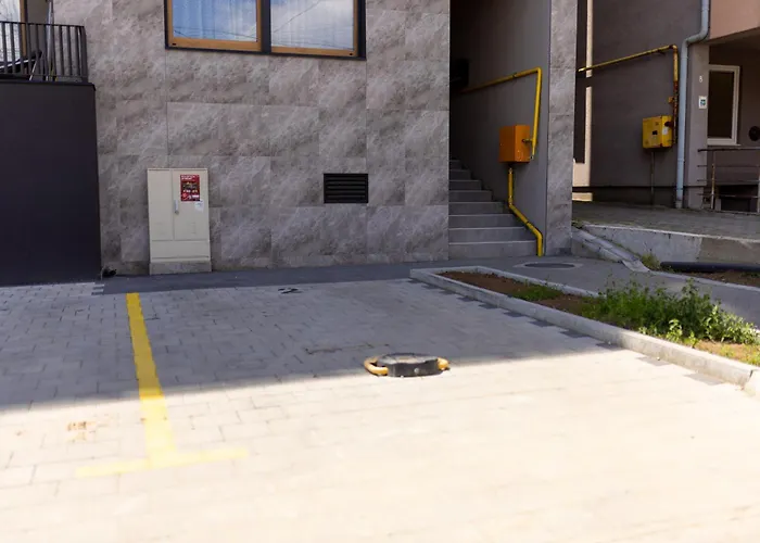 Harizma - Astera 아파트